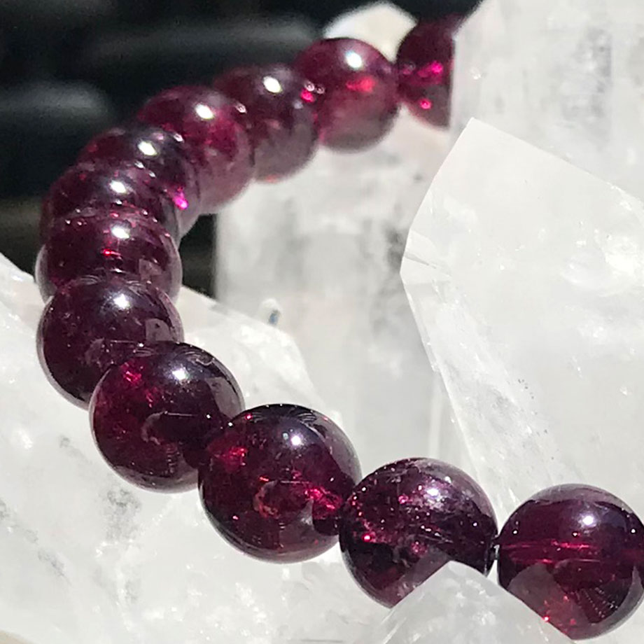 Bracelet Grenat violet naturel d'Inde Bracelet Grenat violet naturel d'Inde
