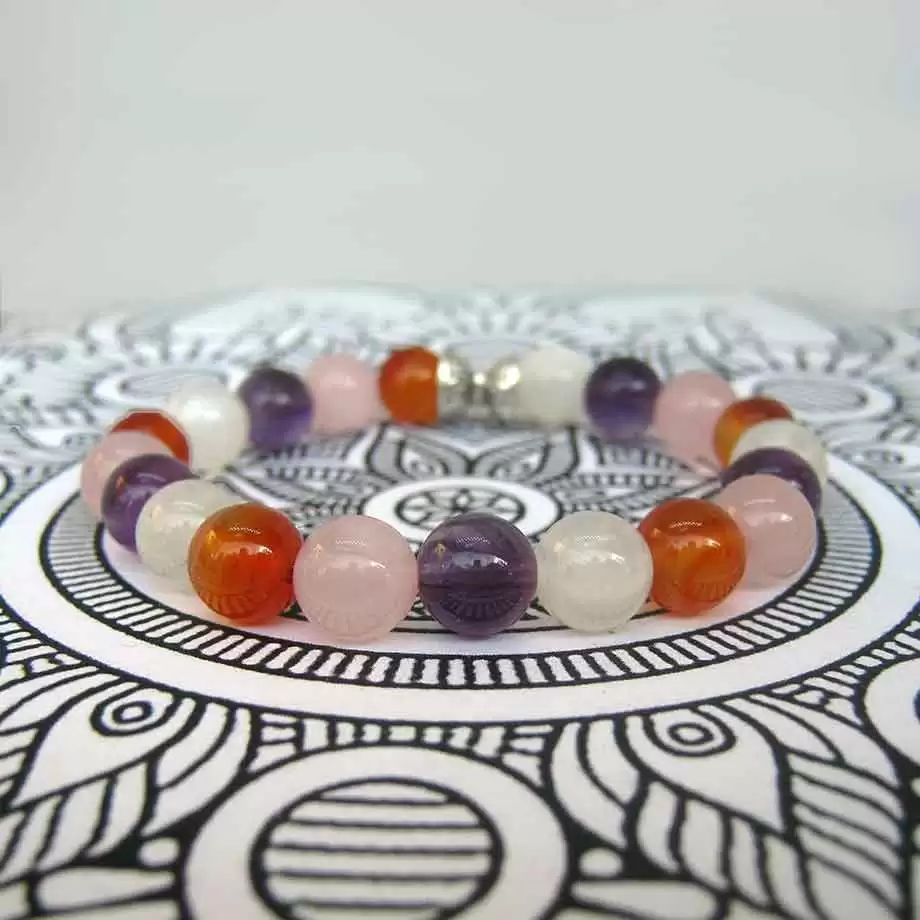 Bracelet en pierres naturelles Cornaline, Quartz rose, Améthyste et pierres de lune