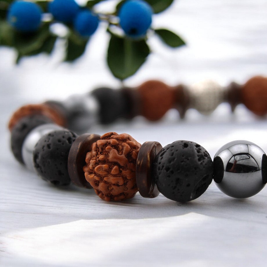 Bracelet Rudraksha Pierres de lave Hématite