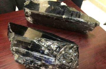 Les plus grands cristaux de Tanzanite